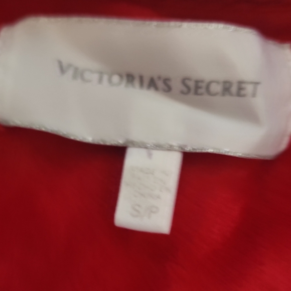 Victoria's Secret Red and White Pajama Set, S/P - Picture 5 of 5